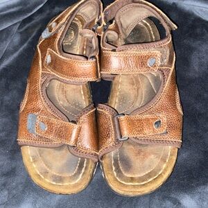 Earth spirit sandals men size 11